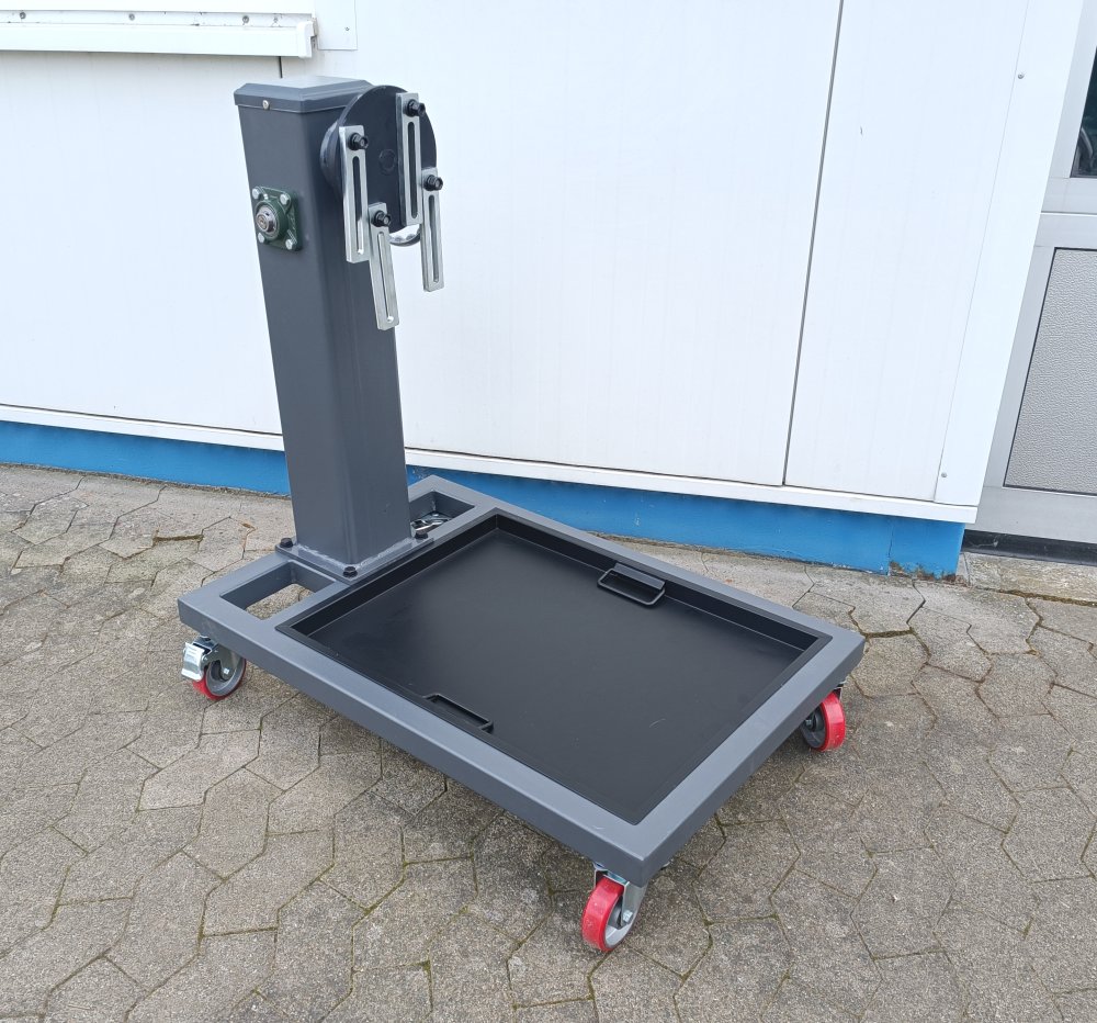 Motorständer / Getriebeständer - 360 Grad schwenkbar mit Auffangwanne & Fahrwerk - B-Ware